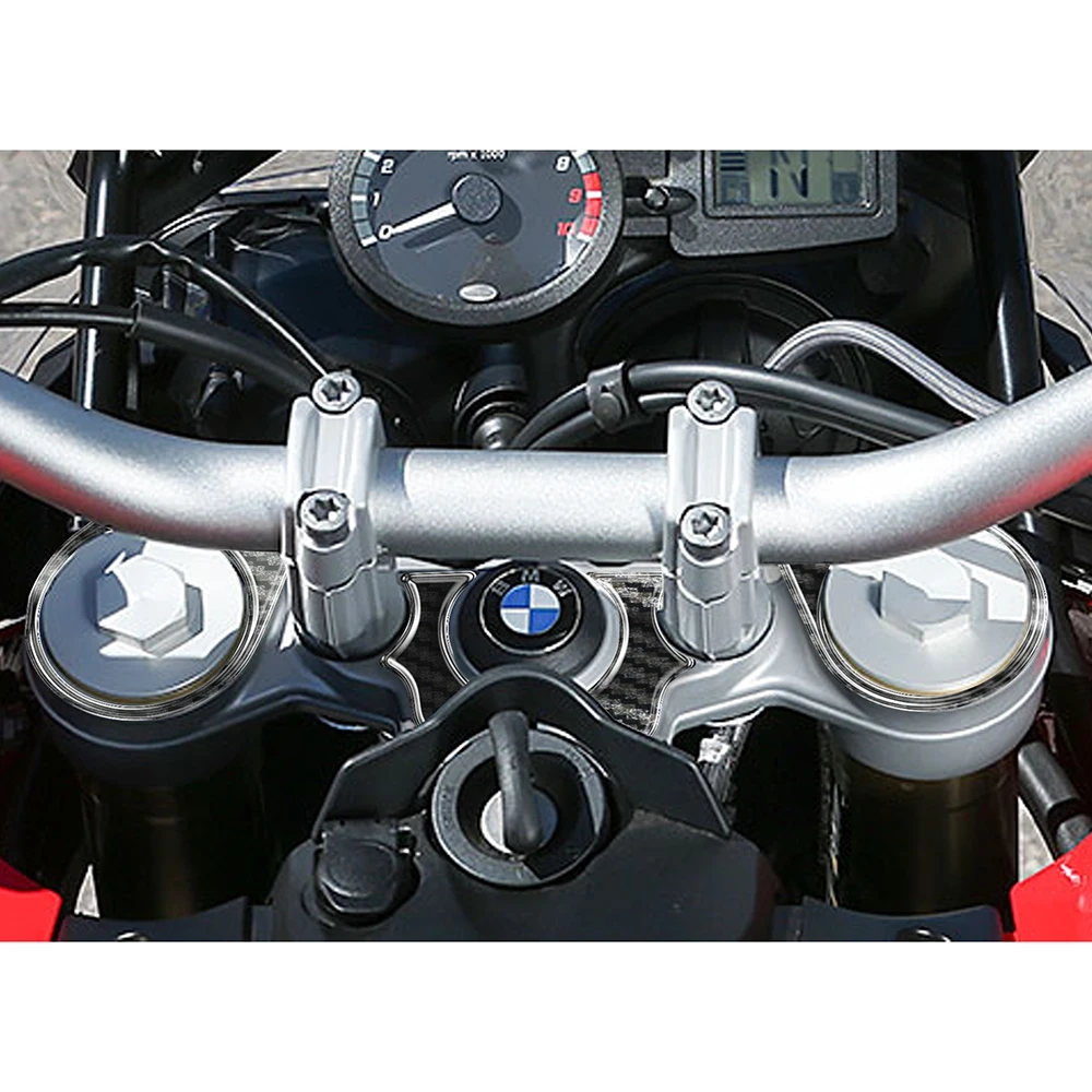 Gabelbrücken- Protektor PRINT in carbon-look zu BMW